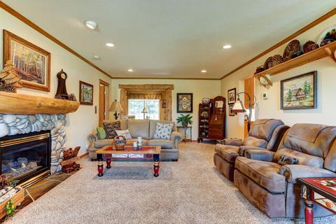 20557 Rusticate Rd, Bend, OR 97702 photo 16