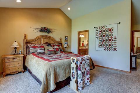 20557 Rusticate Rd, Bend, OR 97702 photo 21
