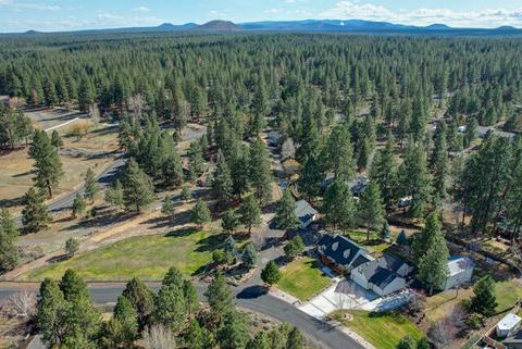 20557 Rusticate Rd, Bend, OR 97702 photo 4