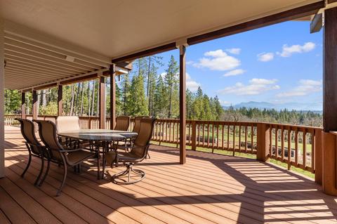 6250 W Side Rd, Cave Junction, OR 97523 photo 4