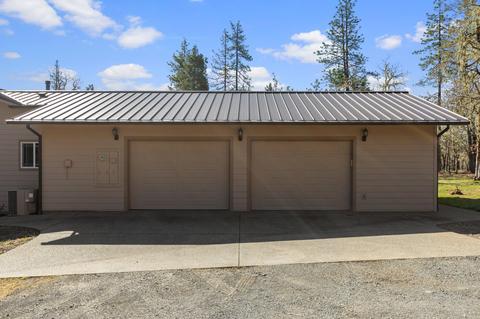 6250 W Side Rd, Cave Junction, OR 97523 photo 6