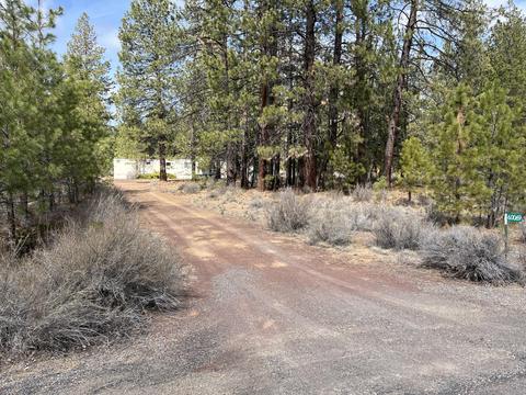 60069 Cheyenne Rd, Bend, OR 97702 photo 1