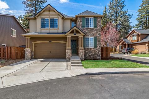 20526 Jacklight Ln, Bend, OR 97702 photo 2