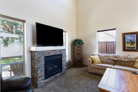 61759 Bridgecliff Dr, Bend, OR 97702 photo 9