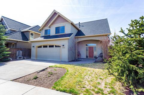 61759 Bridgecliff Dr, Bend, OR 97702 photo 4