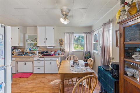 416 Cedar St, Rogue River, OR 97537 photo 5