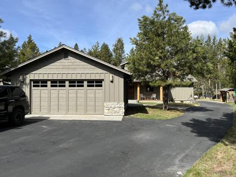 17187 Merganser Dr, Bend, OR 97707 photo 3