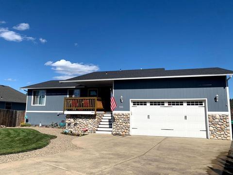 540 Westminster Dr, Eagle Point, OR 97524 photo 1