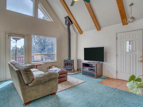 21260 Limestone Ave, Bend, OR 97703 photo 8
