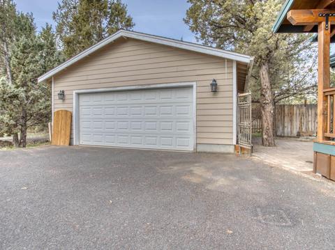 21260 Limestone Ave, Bend, OR 97703 photo 27