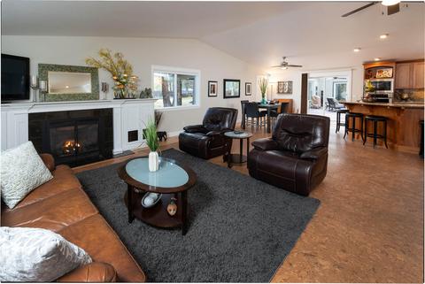 19459 Apache Rd, Bend, OR 97702 photo 14