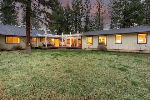 19459 Apache Rd, Bend, OR 97702 photo 4