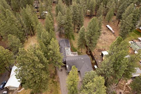 19459 Apache Rd, Bend, OR 97702 photo 6