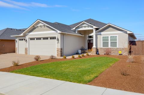 1025 Pumpkin Rdg, Eagle Point, OR 97524 photo 3