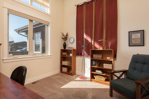 19308 Alianna Lp, Bend, OR 97702 photo 19
