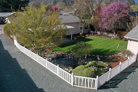 415 3rd St, Rogue River, OR 97537 photo 8