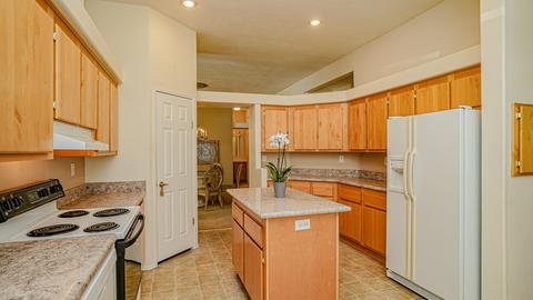 415 3rd St, Rogue River, OR 97537 photo 25