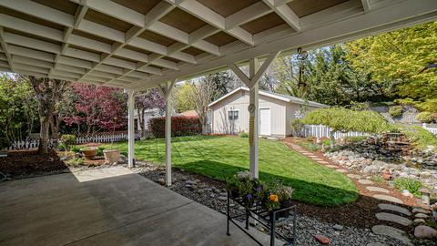 415 3rd St, Rogue River, OR 97537 photo 10