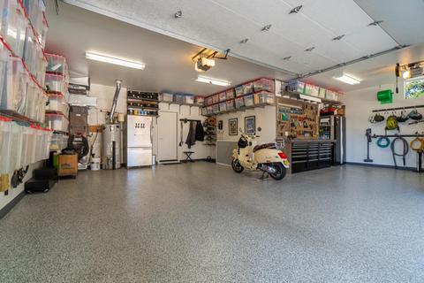 2736 Shields Dr, Bend, OR 97703 photo 30