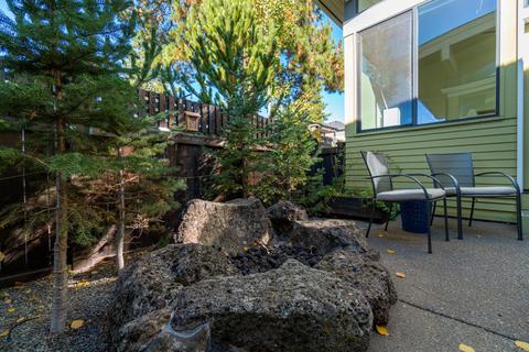 2736 Shields Dr, Bend, OR 97703 photo 16