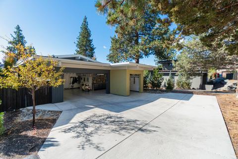 2736 Shields Dr, Bend, OR 97703 photo 31