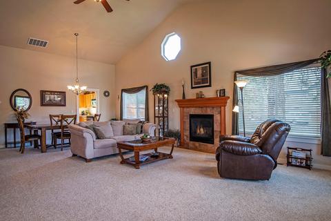 63411 Stacy Ln, Bend, OR 97701 photo 5