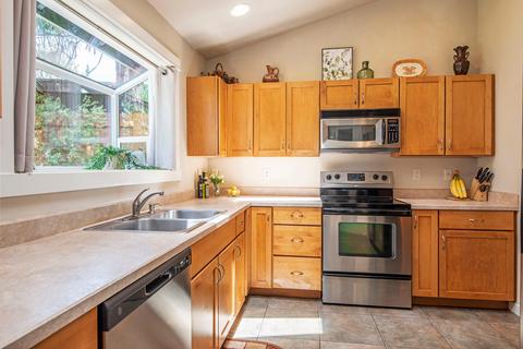 63411 Stacy Ln, Bend, OR 97701 photo 10