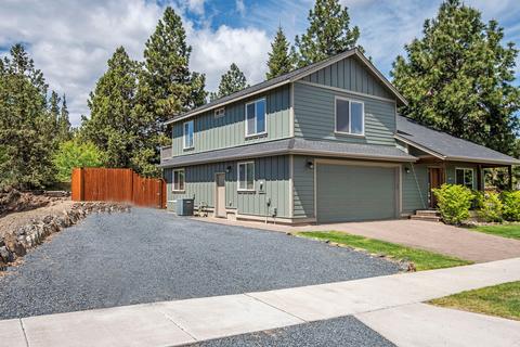63411 Stacy Ln, Bend, OR 97701 photo 2