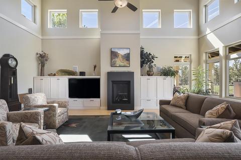 65965 White Rock Loop, Bend, OR 97703 photo 13