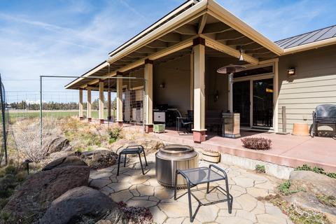 65965 White Rock Loop, Bend, OR 97703 photo 45