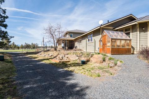 65965 White Rock Loop, Bend, OR 97703 photo 47
