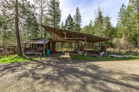 2150 N Obenchain Rd, Eagle Point, OR 97524 photo 9
