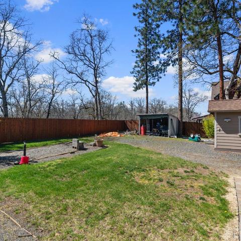 339 Cherry Wood, Eagle Point, OR 97524 photo 5