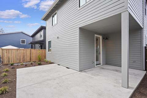 2543 NW Marken St, Bend, OR 97703 photo 24