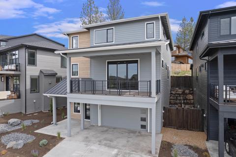 2543 NW Marken St, Bend, OR 97703 photo 1