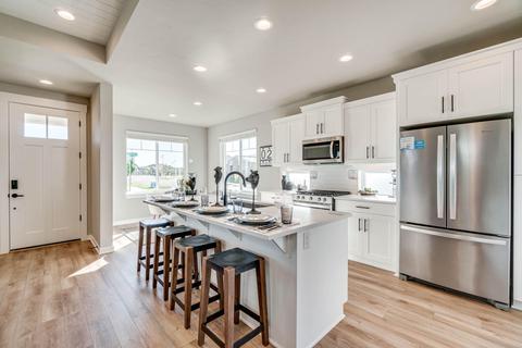 62691 Mcclain Dr, Bend, OR 97703 photo 3