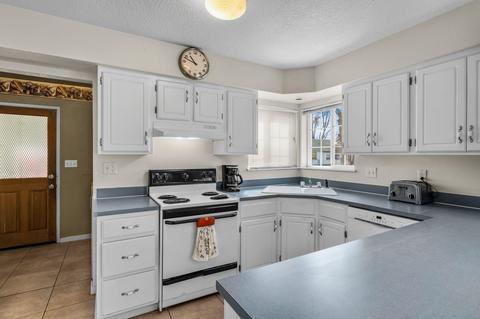 166 SE St, Madras, OR 97741 photo 15