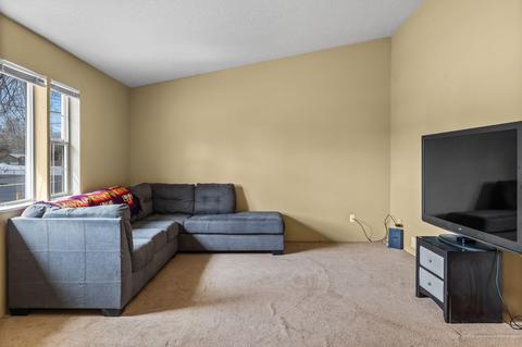 166 SE St, Madras, OR 97741 photo 8