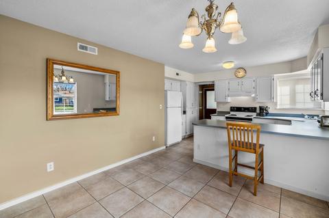 166 SE St, Madras, OR 97741 photo 13