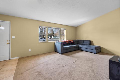 166 SE St, Madras, OR 97741 photo 9
