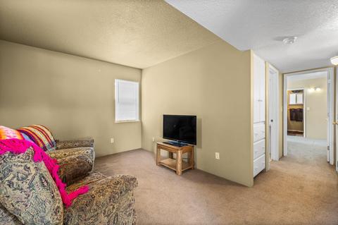 166 SE St, Madras, OR 97741 photo 10