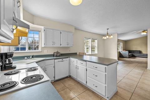 166 SE St, Madras, OR 97741 photo 11