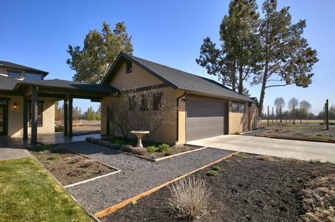 64420 Bailey Rd, Bend, OR 97703 photo 30