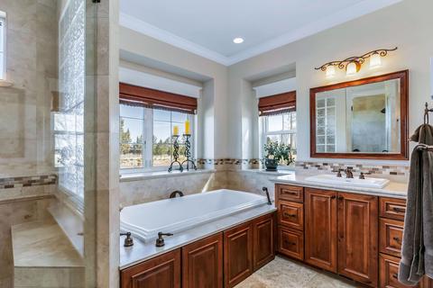 64420 Bailey Rd, Bend, OR 97703 photo 16