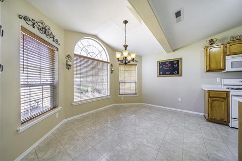 552 C St, Phoenix, OR 97535 photo 28