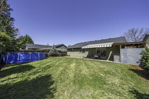 552 C St, Phoenix, OR 97535 photo 15
