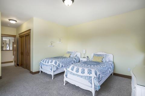 42 NW Skyliner Summit Loop, Bend, OR 97703 photo 21