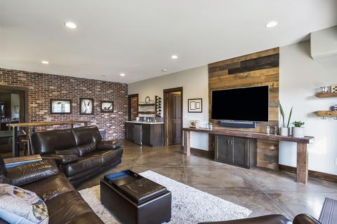 42 NW Skyliner Summit Loop, Bend, OR 97703 photo 36