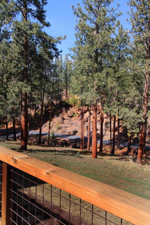 2185 NW Putnam Rd, Bend, OR 97703 photo 2