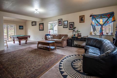 63307 Majestic Loop, Bend, OR 97701 photo 2